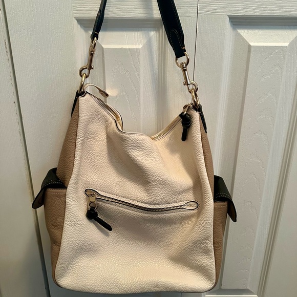 Coach White/Tan Leather Hobo Bag, zippered with small buckles on the side - Picture 3 of 16